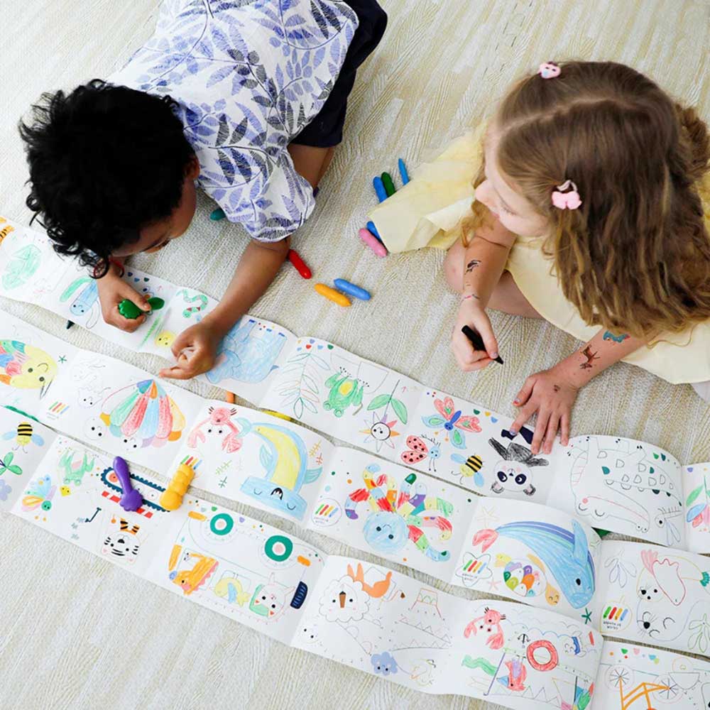 Mini Kit Rollo de Papel y Crayones para Colorear · Vehículos